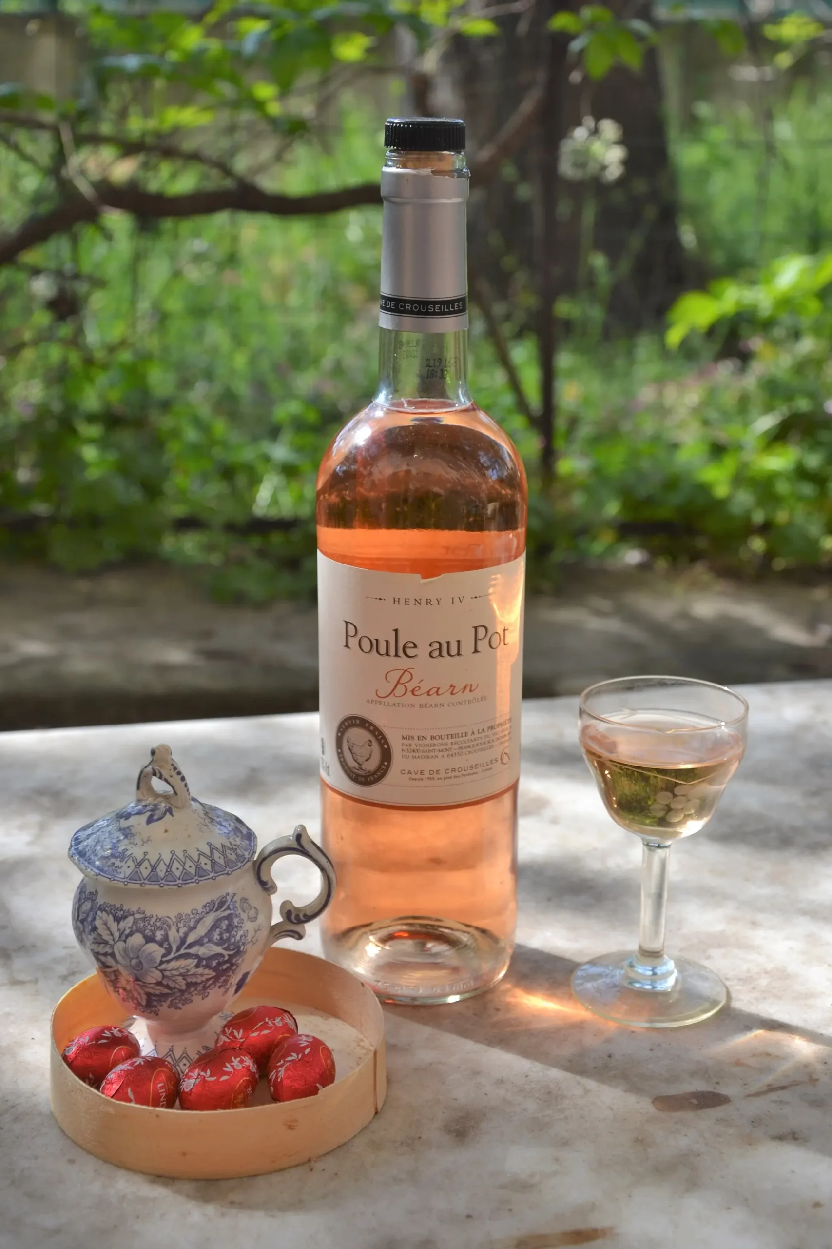 2048px Béarn Aoc Poule Au Por Rosé 2